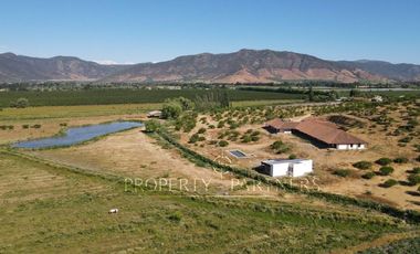 Espectacular Casa con gran Terreno en el Huique