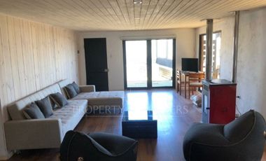 Pichilemu, Excelente Propiedad Comercial con Excepcional Vista