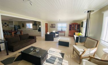 Lolol, Casa Nueva con Vista al Valle