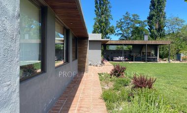 Nancagua, Moderna Casa en el Campo