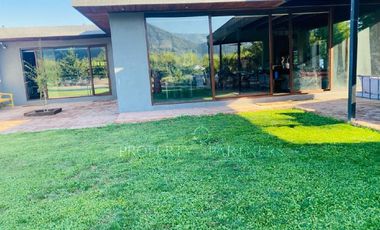 Nancagua, Moderna Casa en el Campo