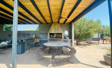 Nancagua, Moderna Casa en el Campo