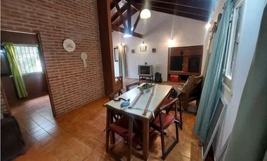 Oportunidad casa en excelente zona de valeria ( APTO CREDITO )