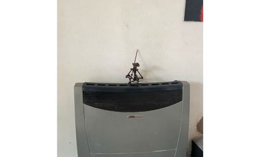 Casa de 2 dormitorios en Pinamar. Gas natural