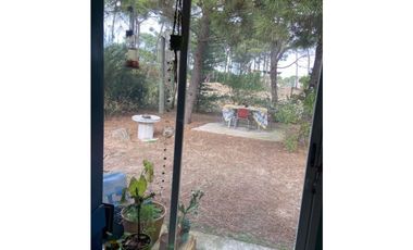 Casa de 2 dormitorios en Pinamar. Gas natural