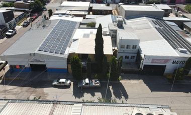 SE VENDE CASA CON OFICINAS EN AV. NICOLAS BRAVO EN CD. CUAUHTEMOC, CHIH