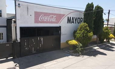 - EN VENTA BODEGA EN AV. NICOLAS BRAVO COL. FRANCISCO VILLA.