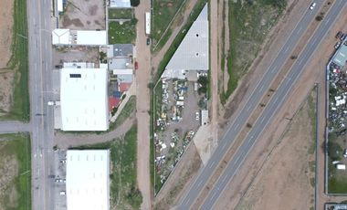 - SE VENDE BODEGA POR CARRETERA CUAUHTEMOC-ANAHUAC EN VIALIDAD MORELOS.