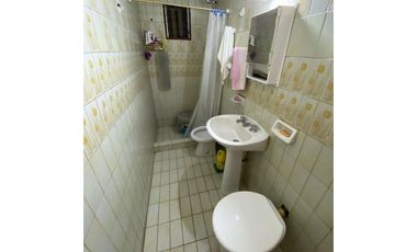 CASA A LA VENTA