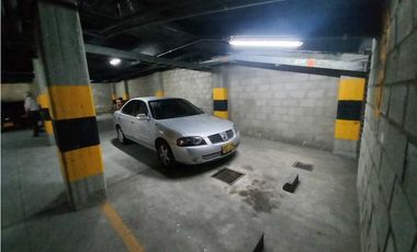 En Venta/Arriendo amplia oficina en sector Bellavista Santa Marta