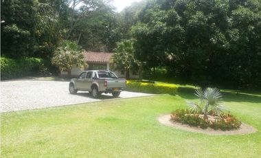 EXCELENTE FINCA DE DESCANSO EN SAN JERONIMO PARA LA VENTA