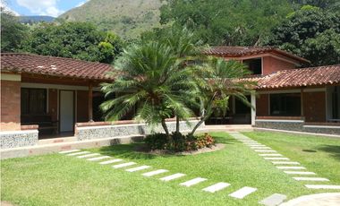 EXCELENTE FINCA DE DESCANSO EN SAN JERONIMO PARA LA VENTA