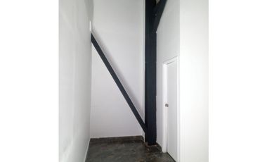 ARRIENDO OFICINA EN EL TABOR