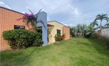 CASA CAMPESTRE PARA LA VENTA-SECTOR COMBIA, PEREIRA