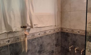 VENTA DE CASA MONTE CHINGOLO 5 AMBIENTES