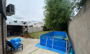 Venta de Casa Duplex con patio
