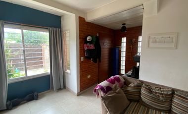 Venta de Casa Duplex con patio