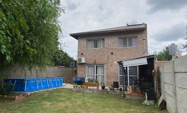 Venta de Casa Duplex con patio