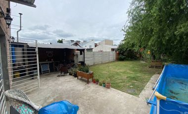 Venta de Casa Duplex con patio