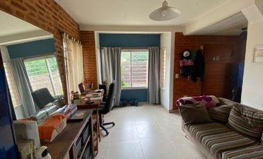 Venta de Casa Duplex con patio