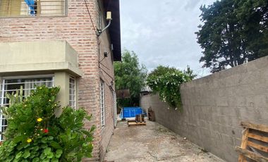 Venta de Casa Duplex con patio