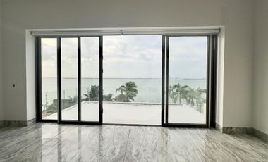 Casa en condominio en venta en Zona Hotelera