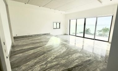 Casa en condominio en venta en Zona Hotelera