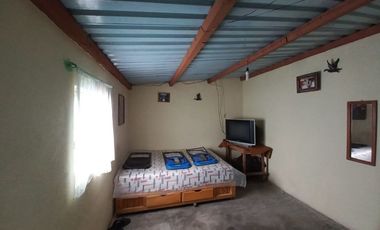 Casa rústica en esquina