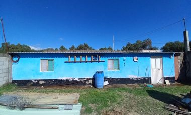 Casa rústica en esquina