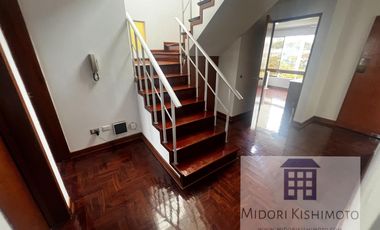 Depa 2do piso de residencia en Corpac