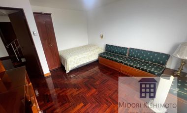 Depa 2do piso de residencia en Corpac