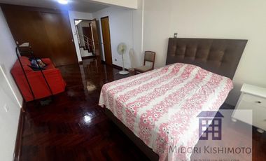 Depa 2do piso de residencia en Corpac