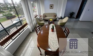 Depa 2do piso de residencia en Corpac