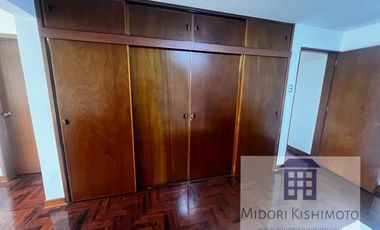 Depa 2do piso de residencia en Corpac
