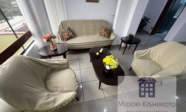 Depa 2do piso de residencia en Corpac