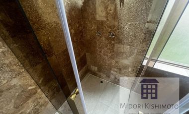 Depa 2do piso de residencia en Corpac