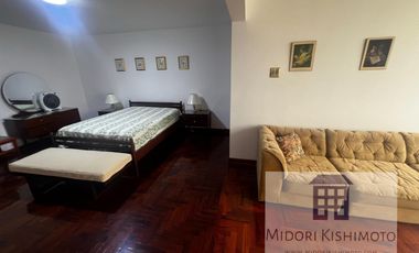 Depa 2do piso de residencia en Corpac