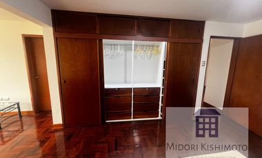 Depa 2do piso de residencia en Corpac