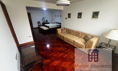 Depa 2do piso de residencia en Corpac