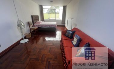 Depa 2do piso de residencia en Corpac
