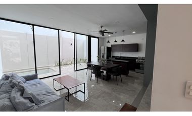 VENTA DE TOWN HOUSE DE 2 PLANTAS EN MERIDA YUCATAN