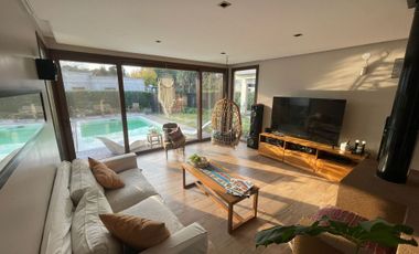 VENTA CASA 5 AMB CON PILETA RANELAGH