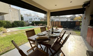 VENTA CASA 5 AMB CON PILETA RANELAGH