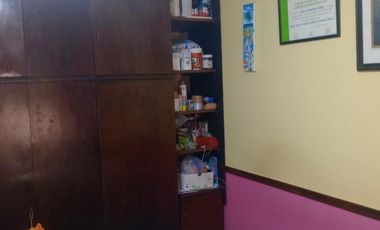 VENTA HERMOSA CASA Impecable estado con CUATRO DORMITORIOS