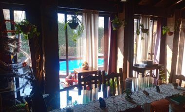 VENTA HERMOSA CASA Impecable estado con CUATRO DORMITORIOS