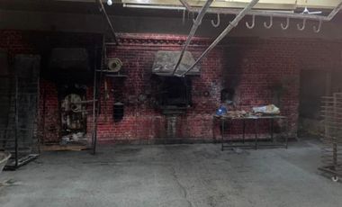 VENTA DE PANADERÍA CON VIVIENDA