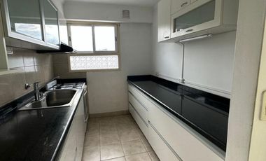Departamento cuatro ambientes en alquiler
