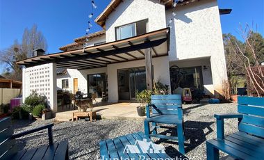 Casa en Venta en La Hacienda - Machali