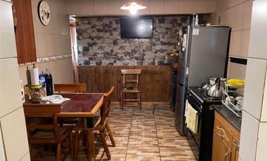 Casa en Venta en CASA DE CAMPO A 3,7 km CAMINO DUAO, SOLO PAGO AL CONTADO!