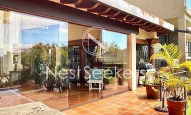 Preciosa casa, con super vista al lago, tu hogar ideal.